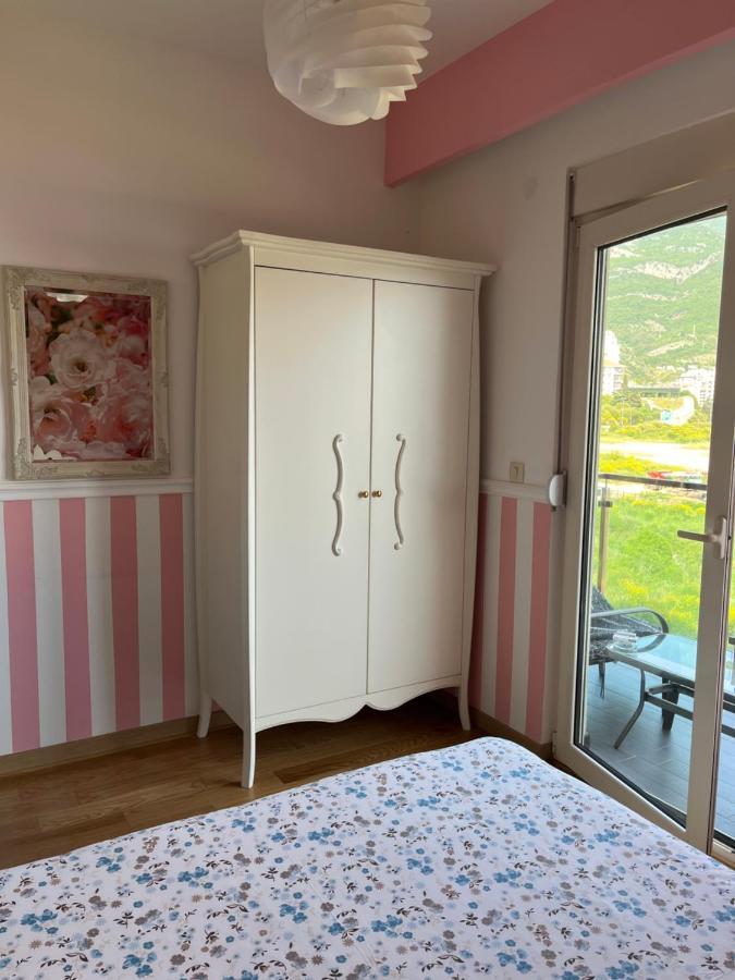 Appartement Apartman Staklena Kula à Budva Extérieur photo