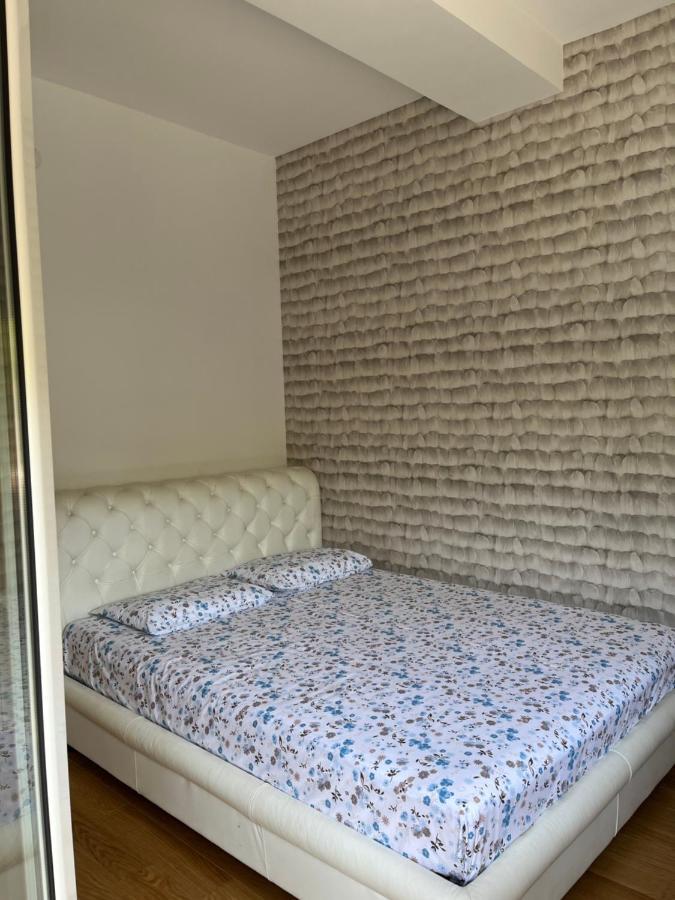 Appartement Apartman Staklena Kula à Budva Extérieur photo