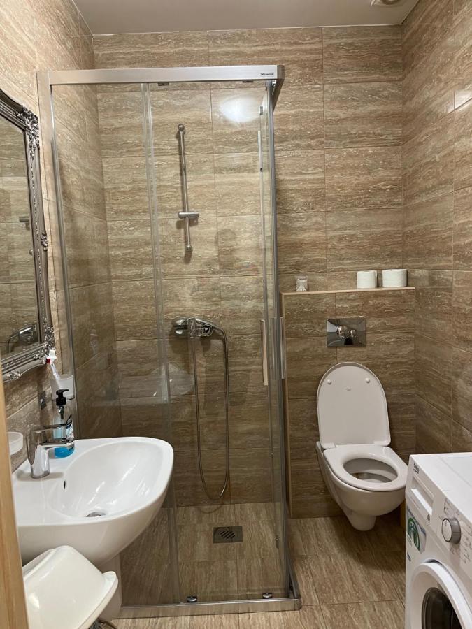 Appartement Apartman Staklena Kula à Budva Extérieur photo